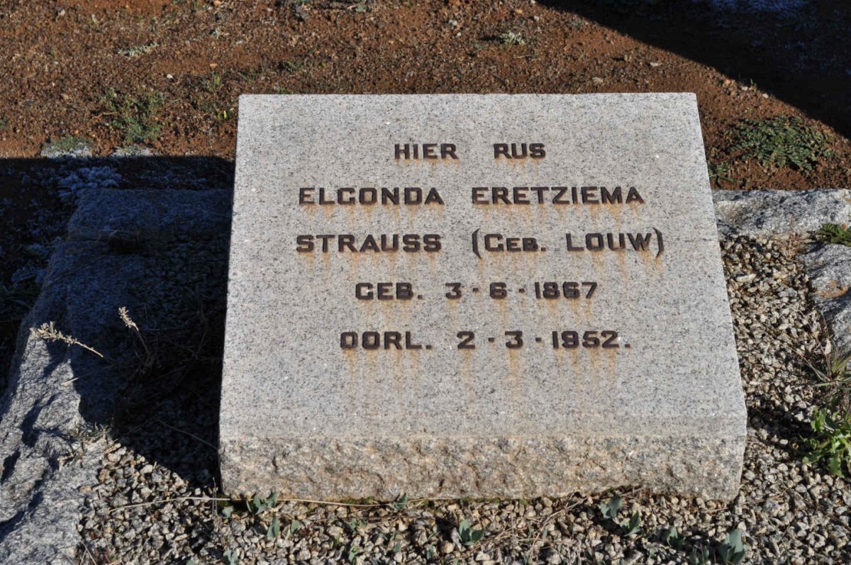 STRAUSS Elgonda Eretziema nee LOUW 1867-1952