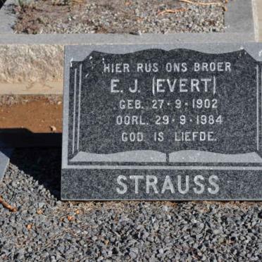 STRAUSS E.J. 1902-1984