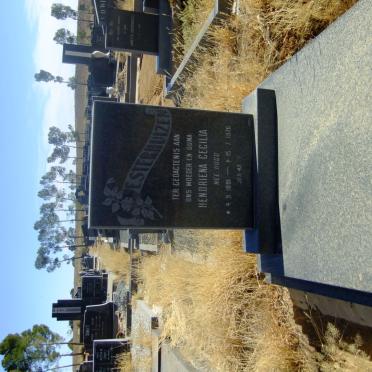 ESTERHUIZEN Hendriena Cecilia nee HUGO 1881-1976