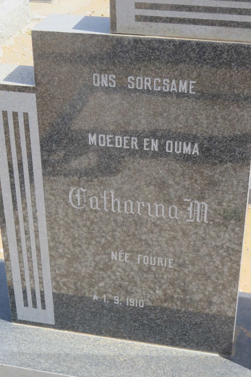 EKKERD Hendrik J. 1906-1973 &amp; Catharina M. FOURIE 1910-