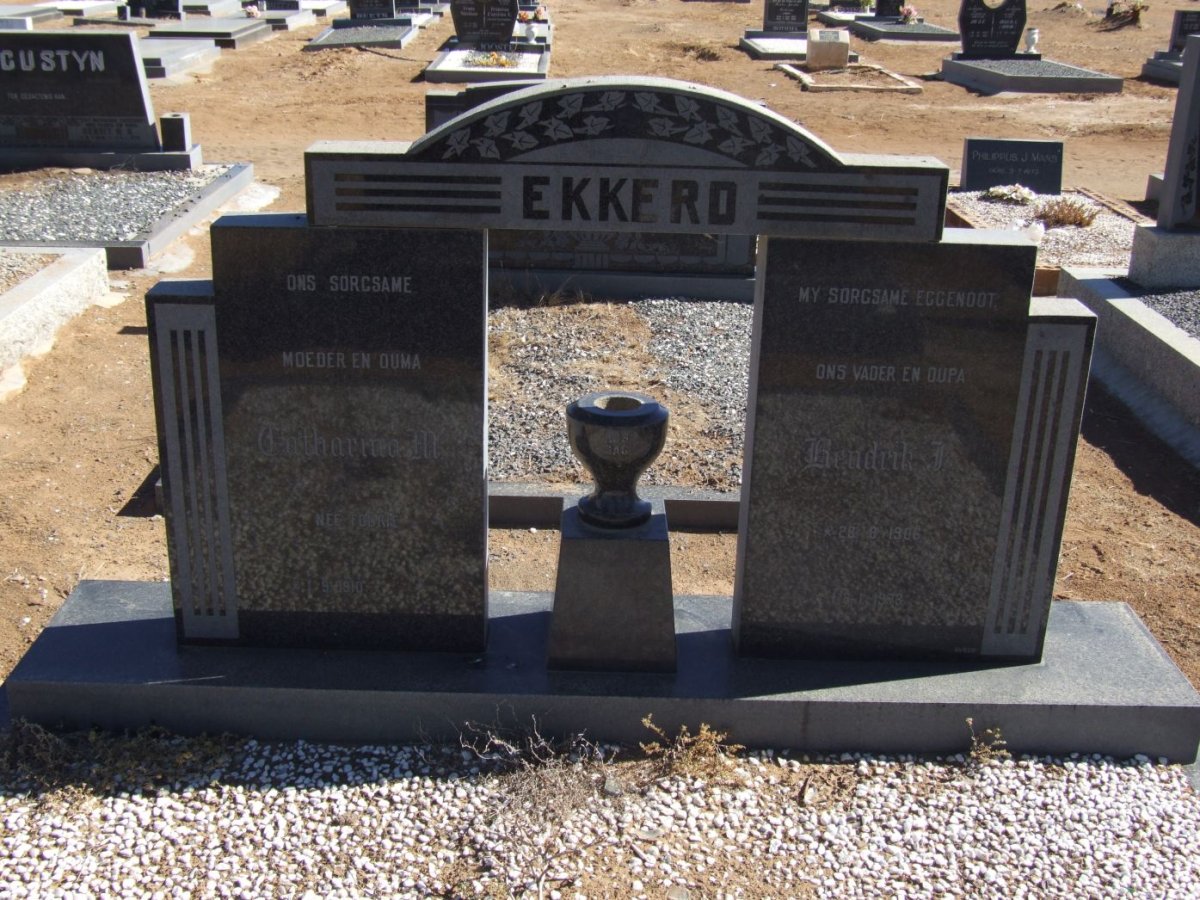 EKKERD Hendrik J. 1906-1973 &amp; Catharina M. FOURIE 1910-