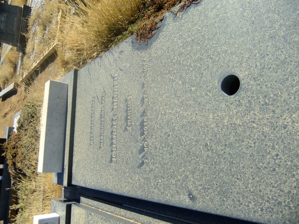 HEERDEN Johannes Hendrik, van 1930-1986 &amp; Jane Mary KRUGEL 1935-1993 :: VAN HEERDEN De Wet 1957-2008