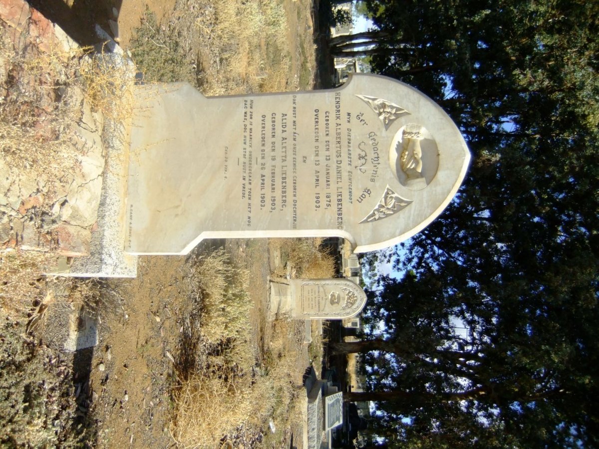 LIEBENBERG Hendrik Albertus Daniel 1875-1903 :: LIEBENBERG Alida Aletta 1903-1903