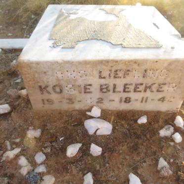 BLEEKER Kosie 1942-1942