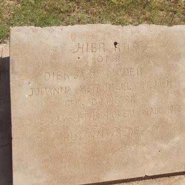 VILJOEN Johanna Petronella nee DU PLESSIS 1859-1932