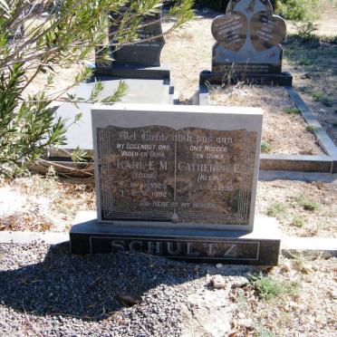 SCHULTZ Karl E.M. 1925-1992 &amp; Catherine E. KLEIN 1930-