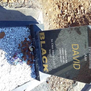 BLACK David 1949-2021