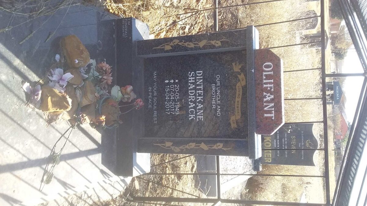 OLIFANT Dintekane Shadrack 1949-2017