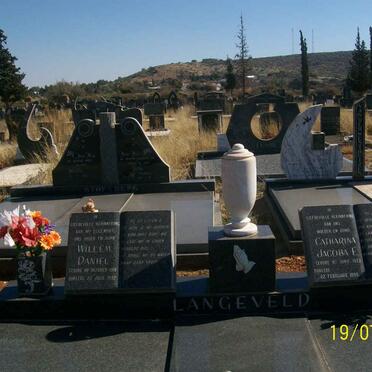 LANGEVELD Willem Daniel 1919-1992 &amp; Catharina Jacoba E. 1923-1999