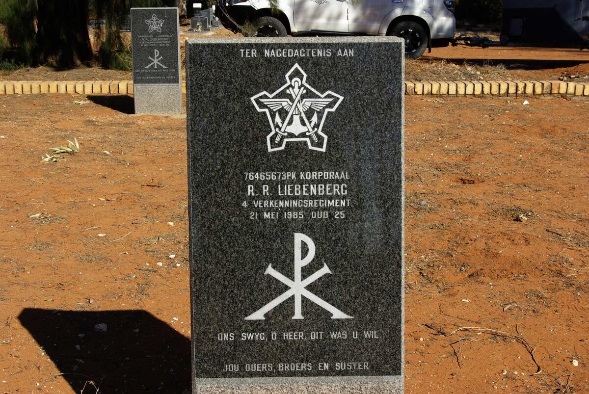 LIEBENBERG R.R. -1985 _2