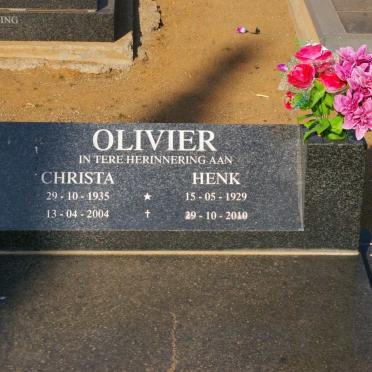 OLIVIER Henk 1929-2010 &amp; Christa 1935-2004