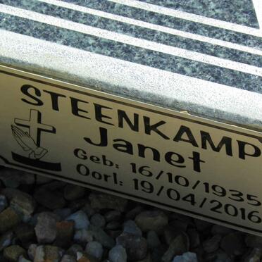 STEENKAMP Janet 1935-2016