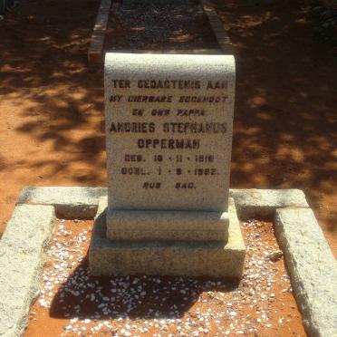 OPPERMAN Andries Stephanus 191?-1962