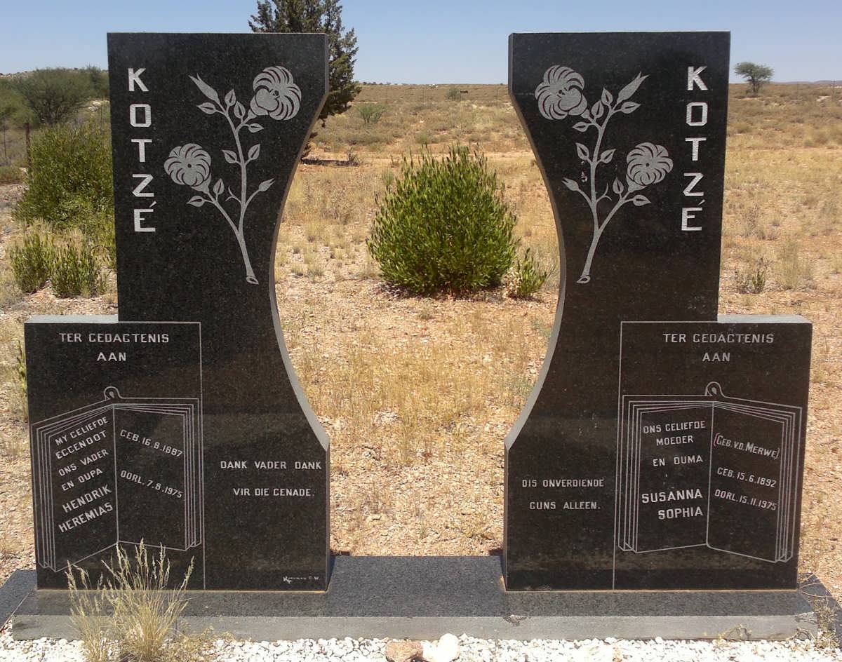 KOTZE Hendrik Heremias 1897-1973 &amp; Susanna Sophia  V.D. MERWE 1892-1975