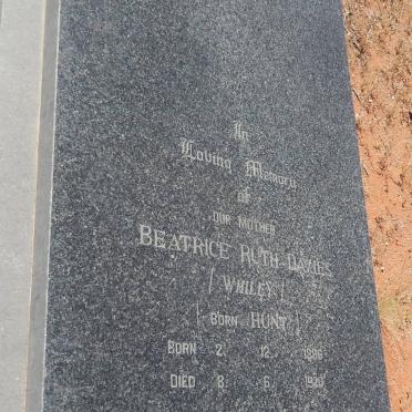 DAVIES Beatrice Ruth nee HUNT 1886-19??