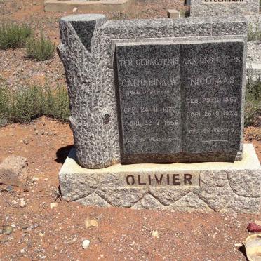OLIVIER Nicolaas 1857-1934 &amp; Catharina W. JORDAAN 1870-1956
