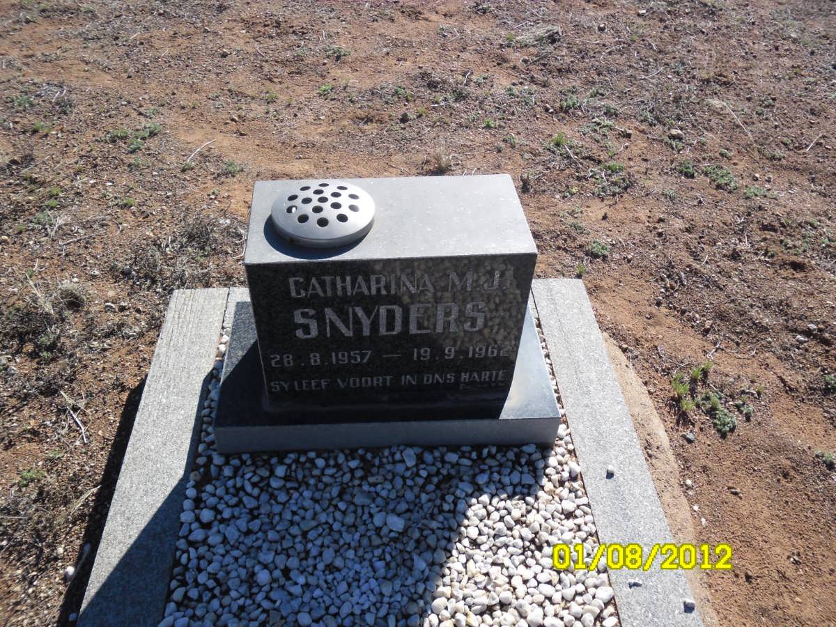 SNYDERS Catharina M.J. 1957-1962