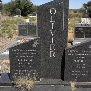 OLIVIER Nicolaas W. 1900-1980 &amp; Florina J. 1904-1982