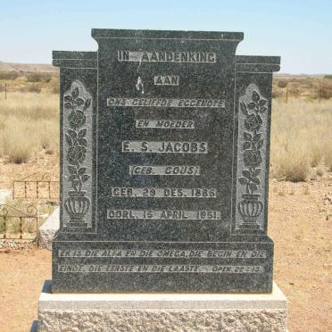 JACOBS E. S.  geb. GOUS 1885-1951