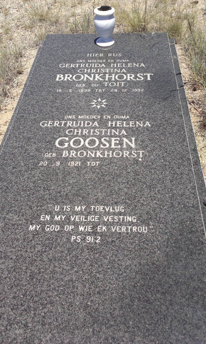 BRONKHORST Gertruida Helena Christina nee DU TOIT 1899-1992 :: GOOSEN Gertruida Helena Christina nee BRONKHORST 1921-