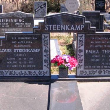 STEENKAMP Louis 1914-2003 &amp; Emma Theodora 1917-1991 
