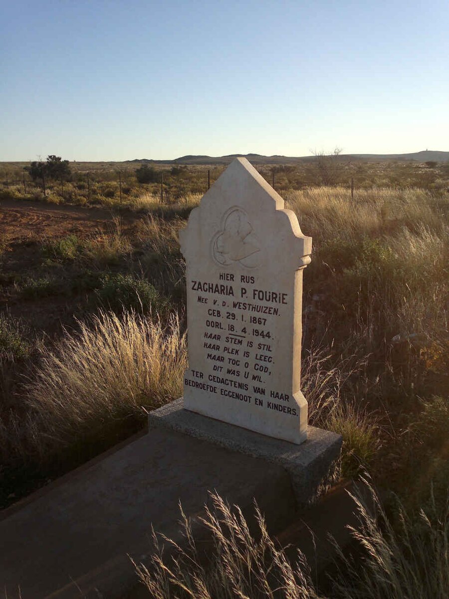 FOURIE Zacharia P. nee VAN DER WESTHUIZEN 1867-1944