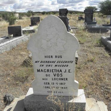 VOS Magrietha J.E., de LOCHNER 1917-1937