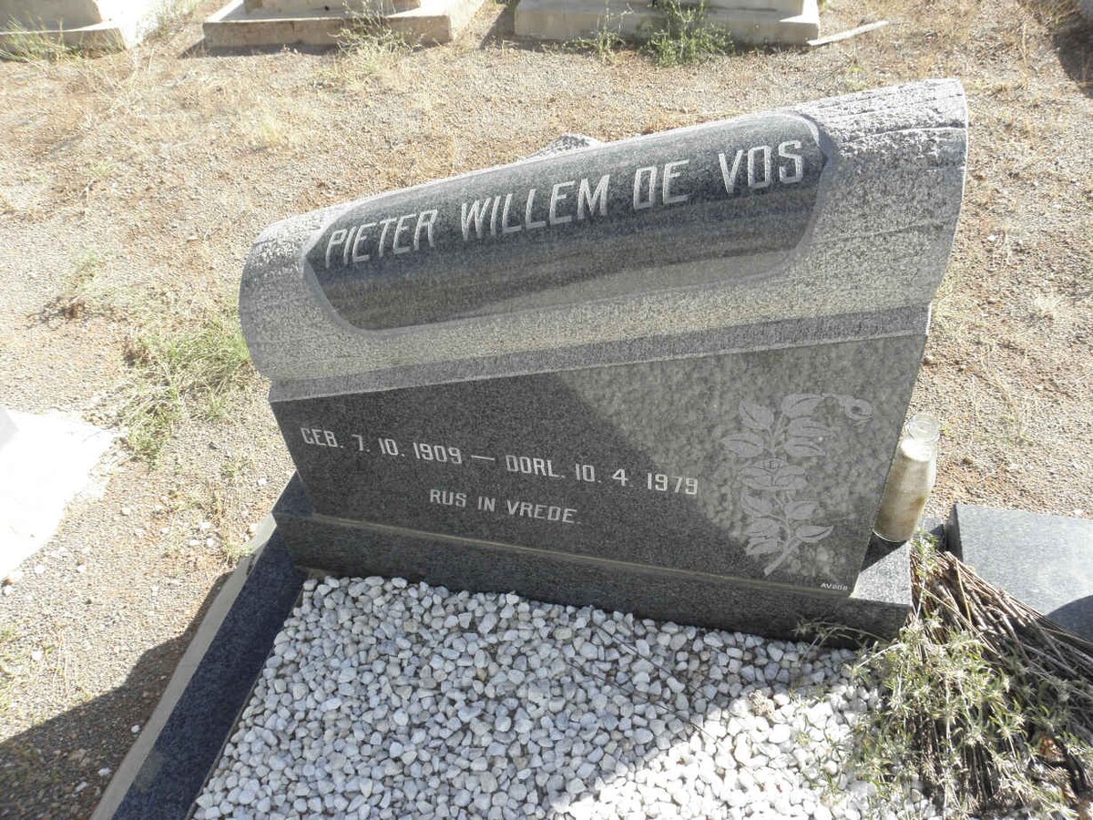 VOS Pieter Willem, de 1909-1979