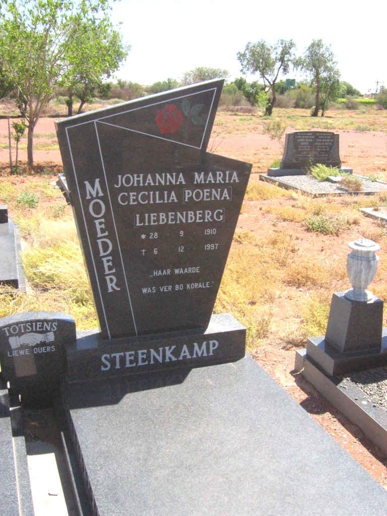 STEENKAMP Johanna Maria Cecilia nee LIEBENBERG 1910-1997