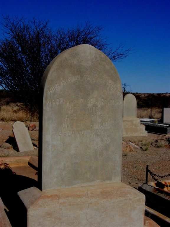 ROSSOUW Maria Elizabeth née LUBBE 1888-1907