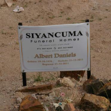 DANIELS Albert 1970-2011