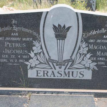 ERASMUS Petrus Jacobus 1867-1967 &amp; Magdalena J. Maria KRIEL 1877-1975