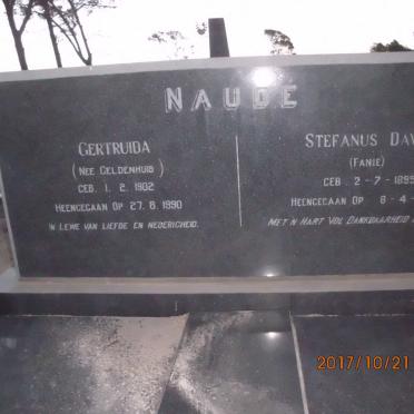NAUDE Stefanus David 1895-1968 &amp; Gertruida GELDENHUIS 1902-1990