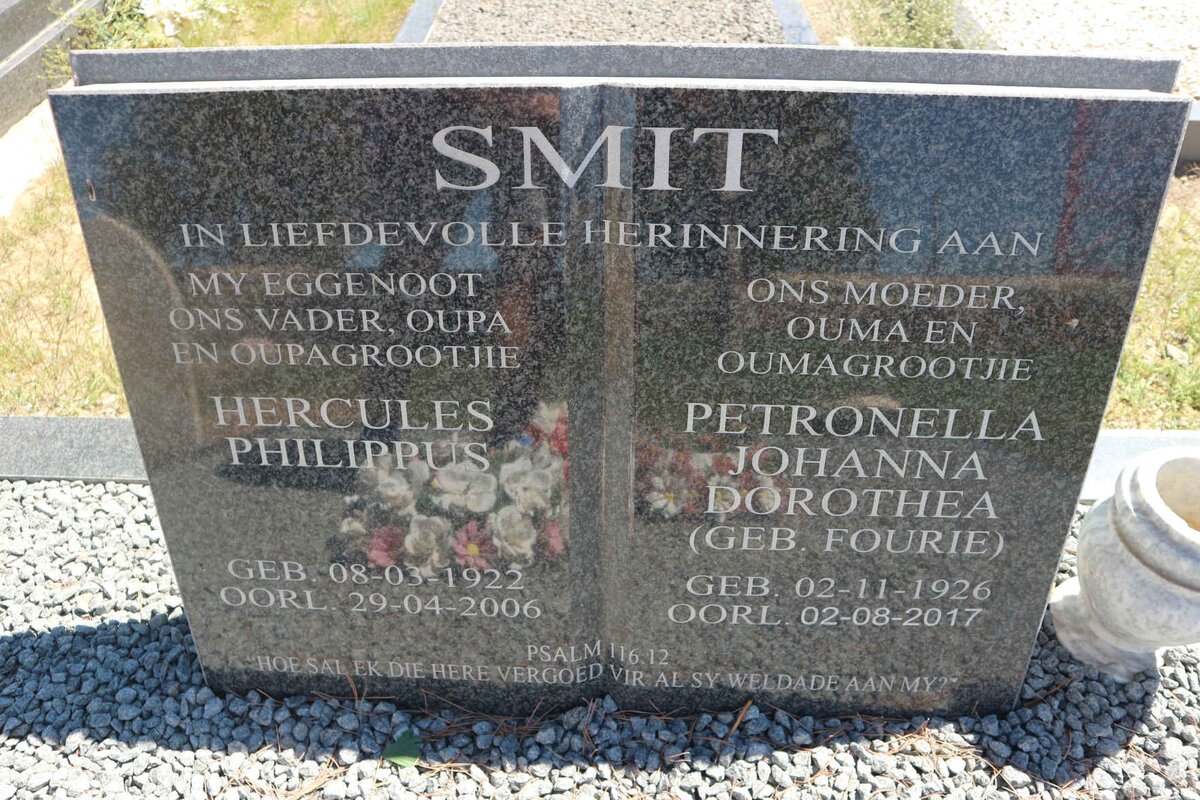 SMIT Hercules Philippus 1922-2006 &amp; Petronella Johanna Dorothea FOURIE 1926-2017
