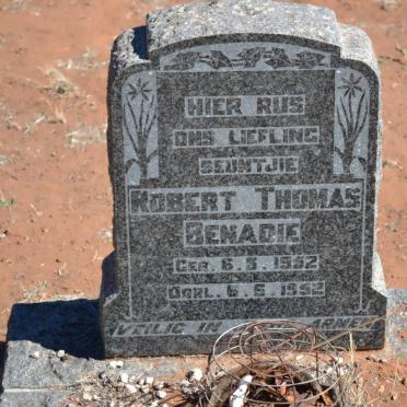 BENADIE Robert Thomas 1952-1952