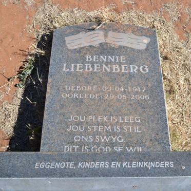 LIEBENBERG Bennie 1947-2006