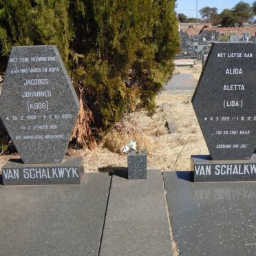 SCHALKWYK Jacobus Johannes, van 1909-1986 &amp; Alida Aletta 1922-1978