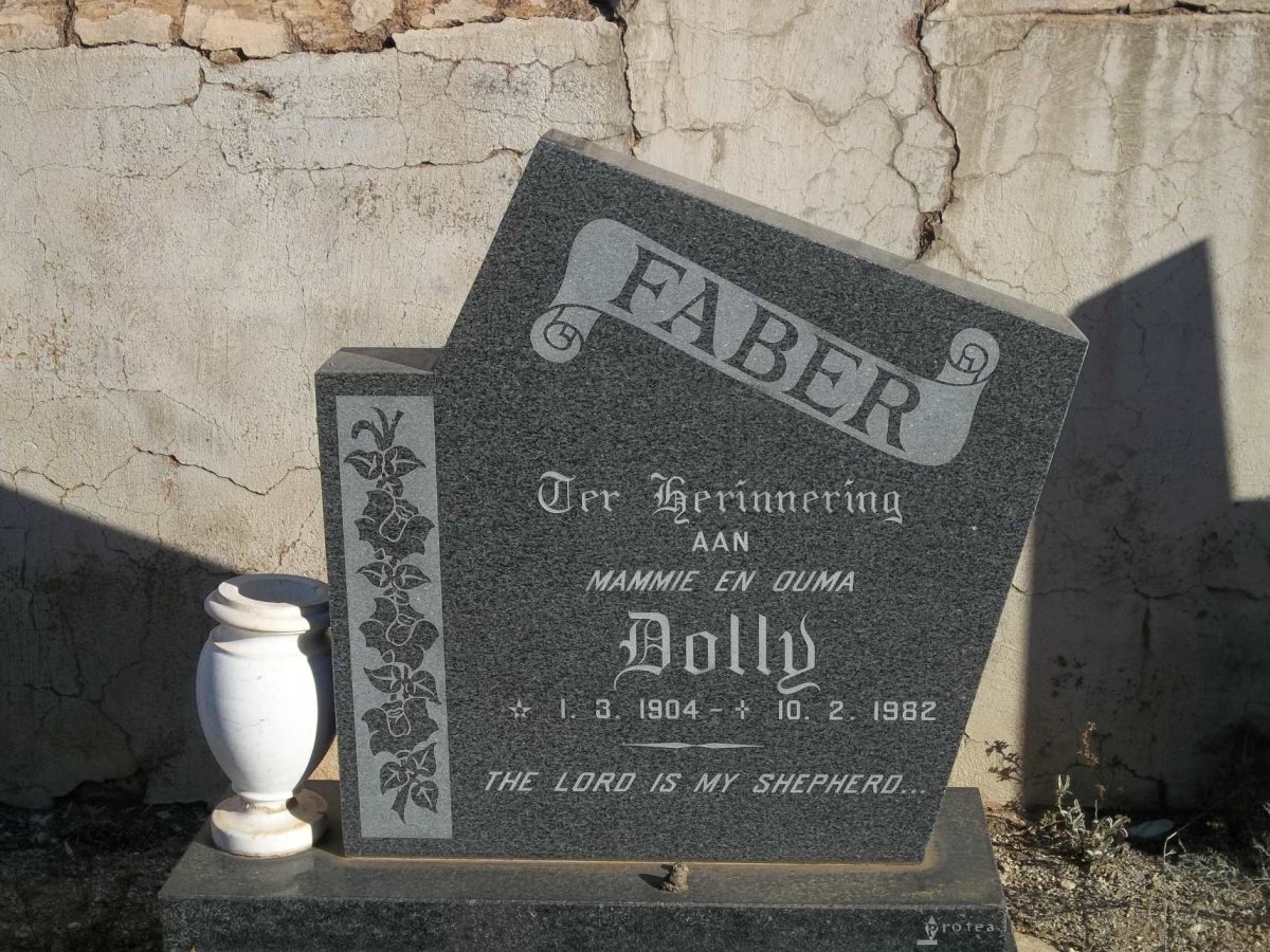 FABER Dolly 1904-1982