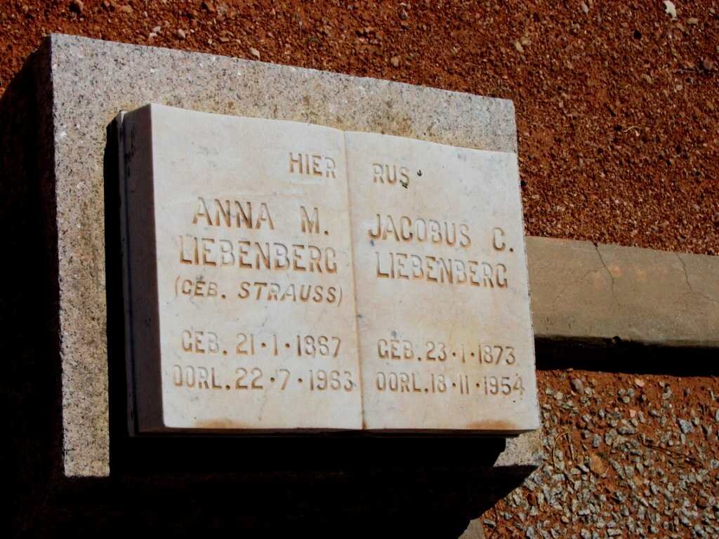 LIEBENBERG Jacobus C. 1873-1954 &amp; Anna M. STRAUSS 1887-1963
