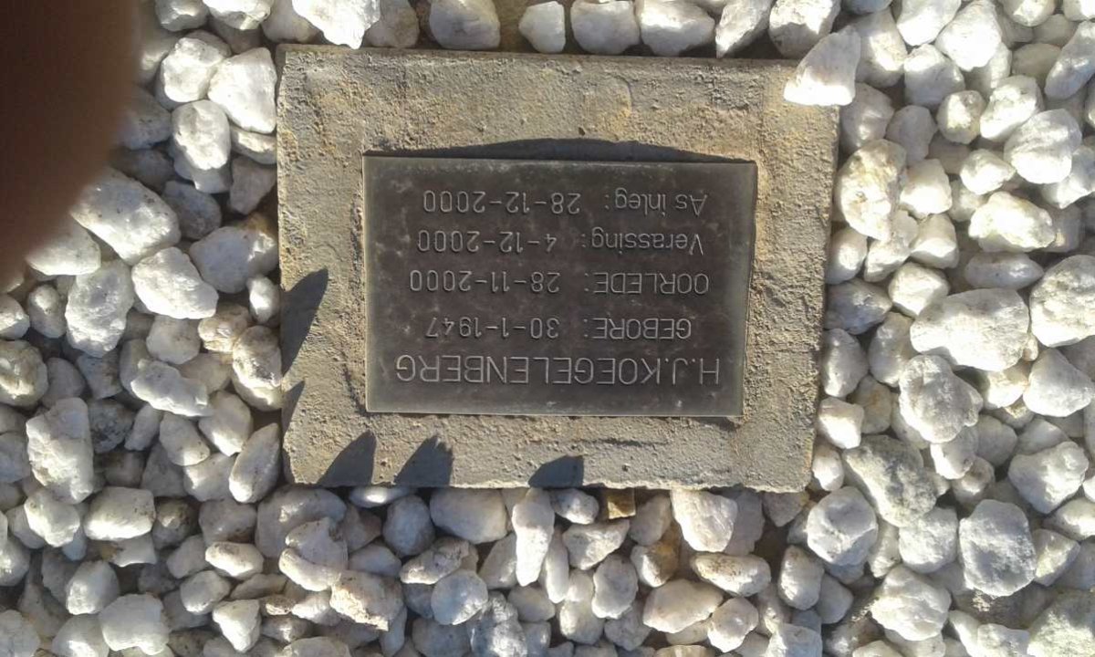 KOEGELENBERG H.J. 1947-2000