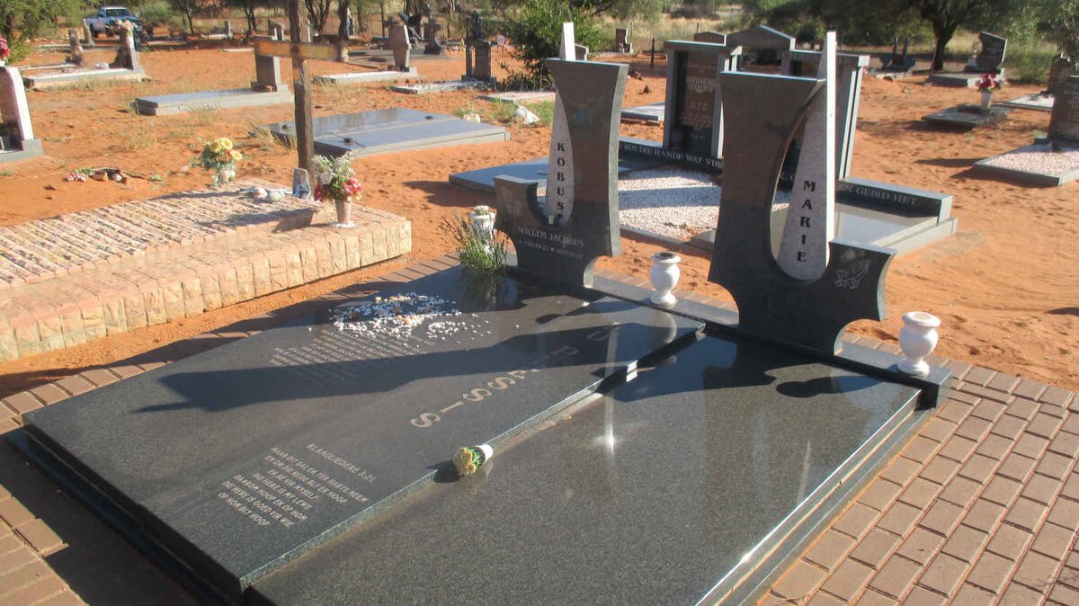 PLESSIS Willem Jacobus, du 1946-2006 &amp; Marie