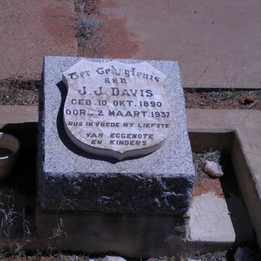 D - Surnames starting with the letter D