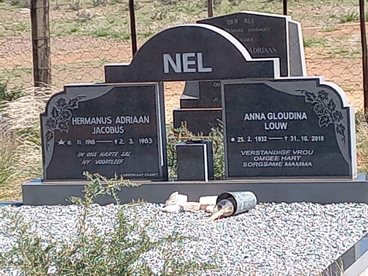 NEL Hermanus Adriaan Jacobus 1918-1983 & Anna Gloudina LOUW 1912-2018