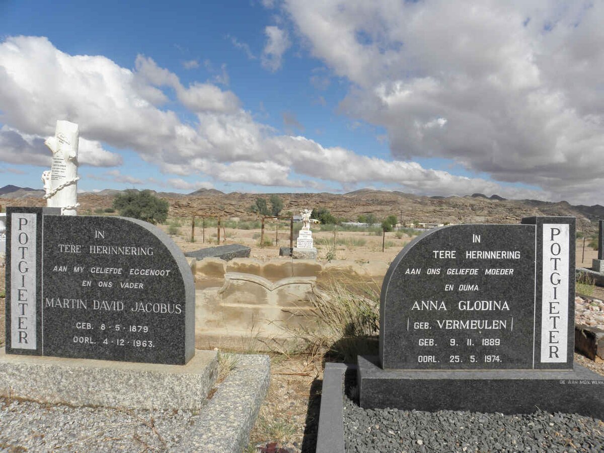 POTGIETER Martin David Jacobus 1879-1963 &amp; Anna Glodina VERMEULEN 1889-1974