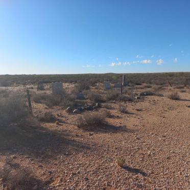 Northern Cape, KENHARDT district, Op Dam Kolk 156, farm cemetery