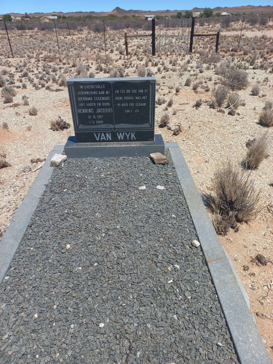 WYK Henning Jacobus, van 1917-1980