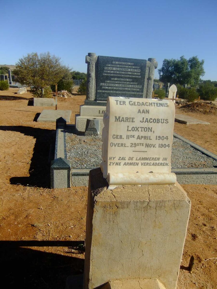 LOXTON Marie Jacobus 1904-1904