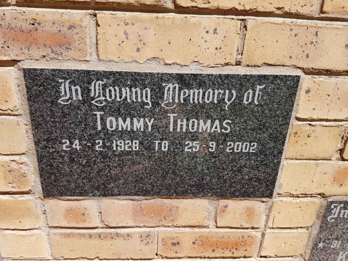 THOMAS Tommy 1928-2002