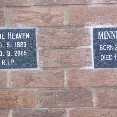 HEAVEN Kitty 1923-2005 :: RALPH Minnie 1924-2007