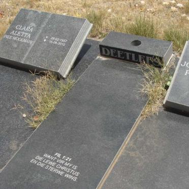 DEETLEFS Johannes Petrus 1955- &amp; Clara Aletta MOOLMAN 1957-2010